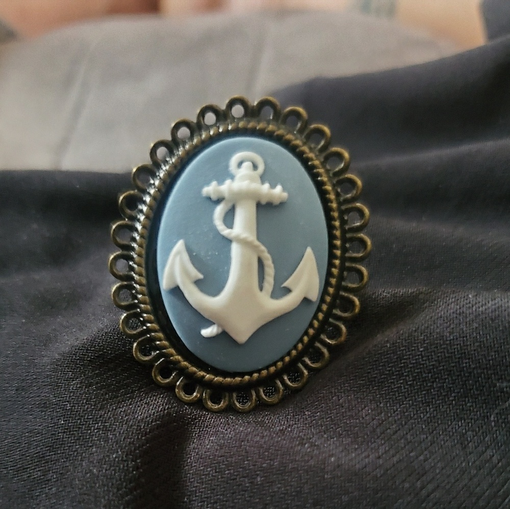 Anchor ring